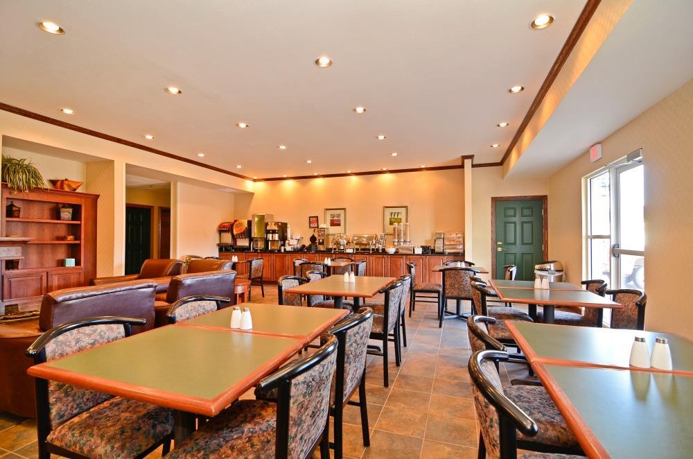 Heritage Hotel And Suites Dickinson Restaurant photo